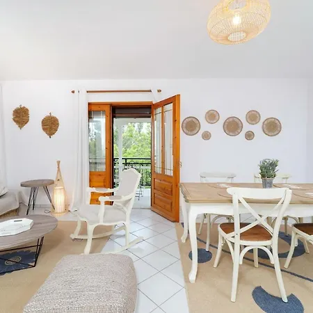 Dalgiannaki Hébergement de vacances Koinira